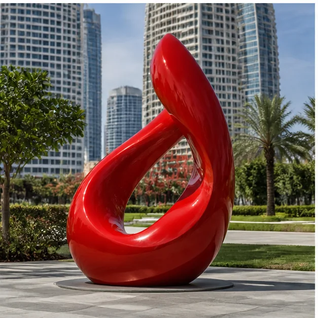 Fiberglass sculpture in a premium outdoor UAE environment